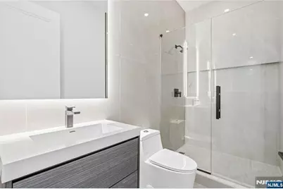 244 Washington Place, Paramus, NJ 07652 - Photo 25