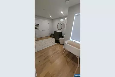 621 Valley Brook Avenue, Lyndhurst Township, NJ 07071 - Photo 13