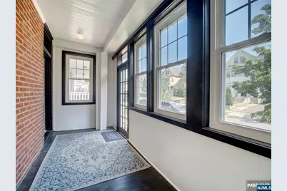 60 Montague Place 2 #2, Montclair, NJ 07042 - Photo 3