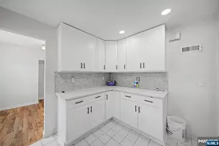 35-10 Lindsay Rd, Fair Lawn, NJ 07410 - Photo 11