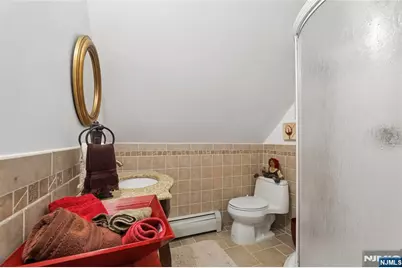 105 Kossuth Street, Wallington, NJ 07057 - Photo 25