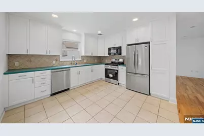 15 Chestnut Street, Tenafly, NJ 07670 - Photo 5