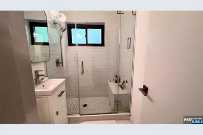 420 Park Place 1H #1H, Fort Lee, NJ 07024 - Photo 9