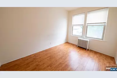 37 64th Street 2 #2, West New York, NJ 07093 - Photo 5