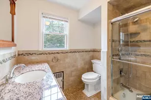 314 Mountain Wy, Rutherford, NJ 07070 - Photo 13