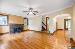 314 Mountain Wy, Rutherford, NJ 07070 - Photo 3