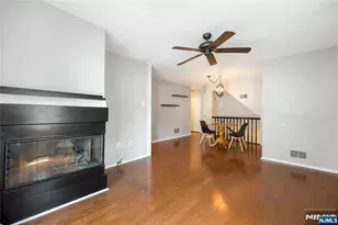 1123 Hyde Park Ct 1123, Mahwah, NJ 07430 - Photo 5