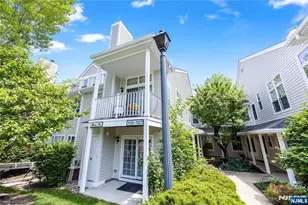 1123 Hyde Park Ct 1123, Mahwah, NJ 07430 - Photo 1
