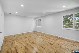 599 Apache Ct, Mahwah, NJ 07430 - Photo 17