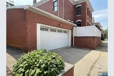 105 8th Street, Bayonne, NJ 07002 - Photo 39