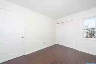 49 Livingston Ave 1, Lyndhurst Township, NJ 07071 - Photo 15