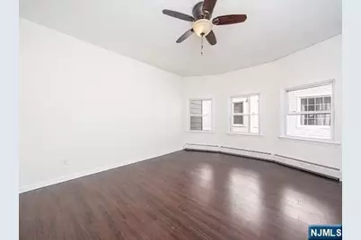 49 Livingston Avenue 1 #1, Lyndhurst Township, NJ 07071 - Photo 7