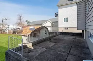 49 Livingston Ave 1, Lyndhurst Township, NJ 07071 - Photo 25
