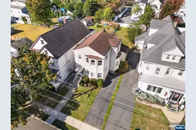 49 Livingston Avenue 1 #1, Lyndhurst Township, NJ 07071 - Photo 23