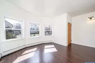 49 Livingston Ave 1, Lyndhurst Township, NJ 07071 - Photo 19
