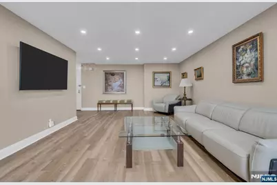 300 Winston Drive 2523 #2523, Cliffside Park, NJ 07010 - Photo 5