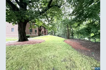 666 Mill Street C4 #C4, Belleville, NJ 07109 - Photo 17