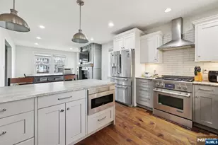 48 Marinus St, Rochelle Park Township, NJ 07662 - Photo 15