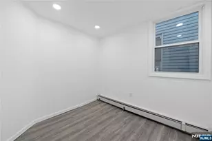 80 Wayne Ave, Paterson, NJ 07522 - Photo 13