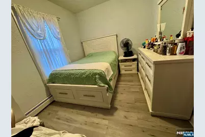 165 5th Avenue, Paterson, NJ 07524 - Photo 33