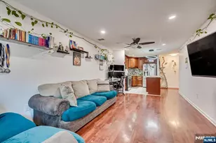202 Prestwick Way 202, Edison, NJ 08820 - Photo 19