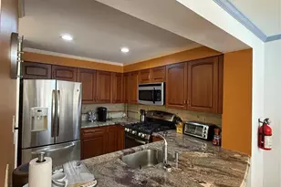 303 Ellery Ct 303, Edgewater, NJ 07020 - Photo 5
