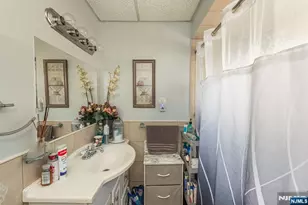 1029 19th St, Paterson, NJ 07501 - Photo 9