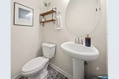 12-46 Plaza Road, Fair Lawn, NJ 07410 - Photo 5
