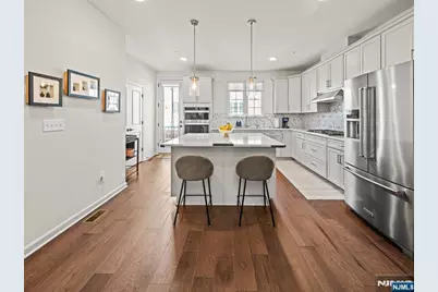 12-46 Plaza Road, Fair Lawn, NJ 07410 - Photo 9