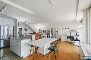 1 Horizon Road 1001, Fort Lee, NJ 07024 - Photo 5