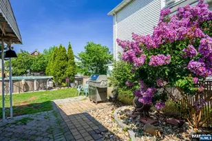 13 Chestnut St, Garfield, NJ 07026 - Photo 17