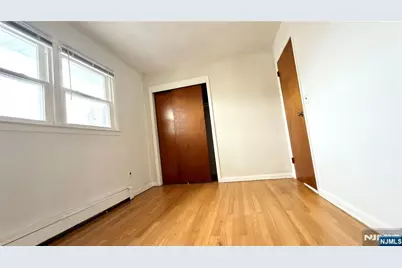 9104 3rd Avenue, North Bergen, NJ 07047 - Photo 13