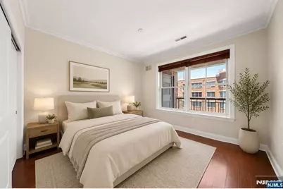22 Ave At Port Imperial Avenue 428 #428, West New York, NJ 07093 - Photo 31