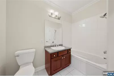22 Ave At Port Imperial Avenue 428 #428, West New York, NJ 07093 - Photo 19