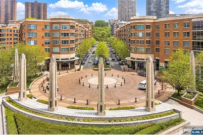 22 Ave At Port Imperial Avenue 428 #428, West New York, NJ 07093 - Photo 25