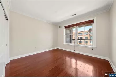 22 Ave At Port Imperial Avenue 428 #428, West New York, NJ 07093 - Photo 17