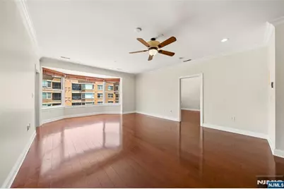 22 Ave At Port Imperial Avenue 428 #428, West New York, NJ 07093 - Photo 3