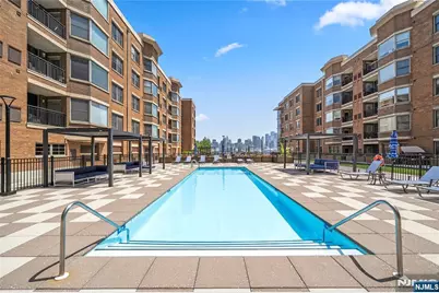 22 Ave At Port Imperial Avenue 428 #428, West New York, NJ 07093 - Photo 23