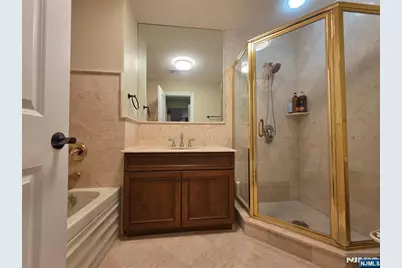 4 James Lane, Tenafly, NJ 07670 - Photo 9