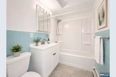 255 Schuyler Avenue 18 #18, Kearny, NJ 07032 - Photo 11