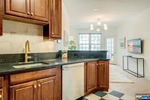 7312 Coventry Ct, Riverdale, NJ 07457 - Photo 11