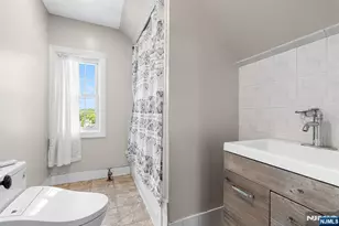 129 Munn Ave, East Orange, NJ 07018 - Photo 33