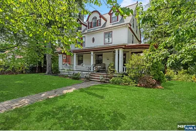 129 Munn Avenue, East Orange, NJ 07018 - Photo 5