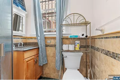 129 Munn Avenue, East Orange, NJ 07018 - Photo 31