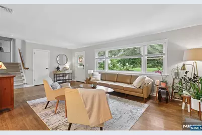 231 Canterbury Drive, Ramsey, NJ 07446 - Photo 5