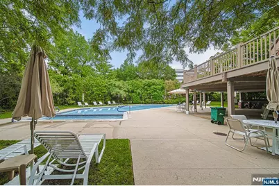 3 Whitman Court 1203 #1203, Teaneck Township, NJ 07666 - Photo 31