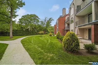 3 Whitman Court 1203 #1203, Teaneck Township, NJ 07666 - Photo 29