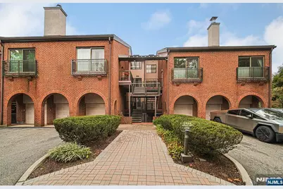 3 Whitman Court 1203 #1203, Teaneck Township, NJ 07666 - Photo 27