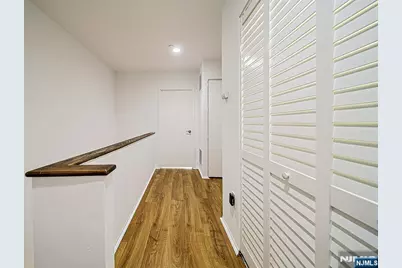3 Whitman Court 1203 #1203, Teaneck Township, NJ 07666 - Photo 13