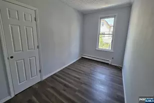 535 28th St, Union City, NJ 07087 - Photo 9